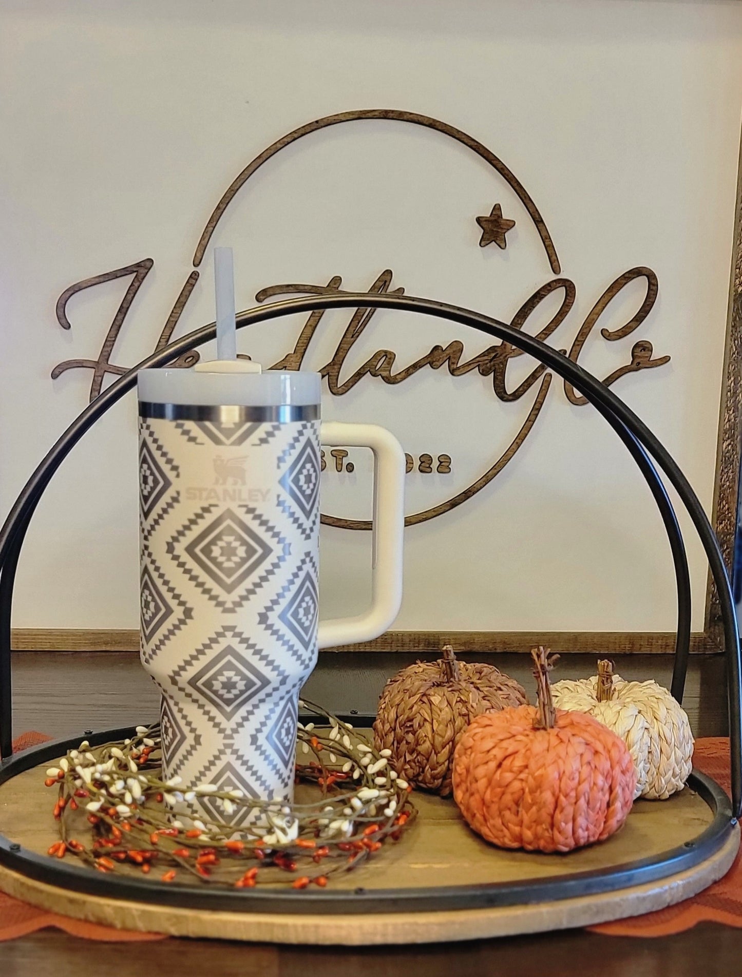 Copper/ Creme Aztec 40oz tumbler